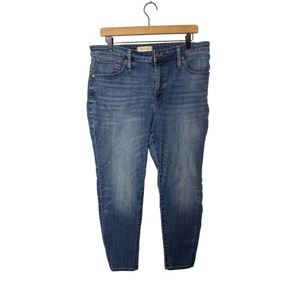 Madewell Women’s Curvy Skinny High Rise 32 Petite Medium Wash - Picture 1 of 3